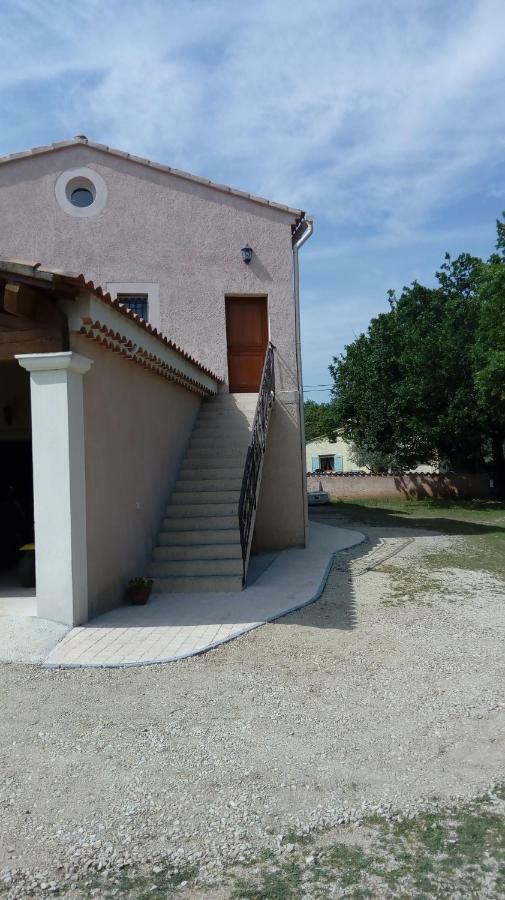 Gite Touristique Piolenc ภายนอก รูปภาพ